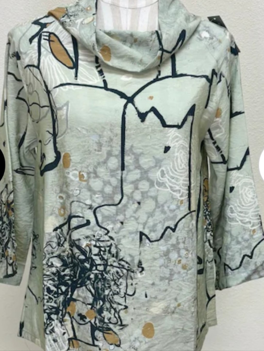 3potato Cowl Neck Top - M